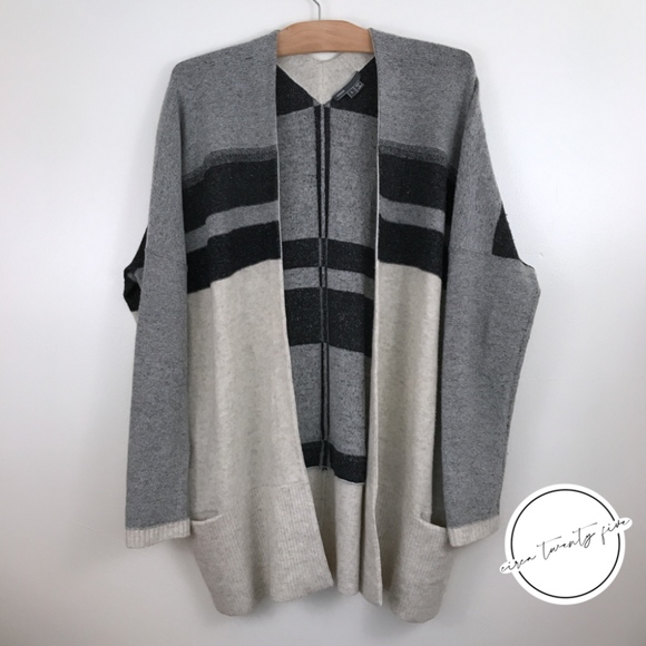 Vince Sweaters - Vince Variegated Stripe Oversized Cardigan Gray L